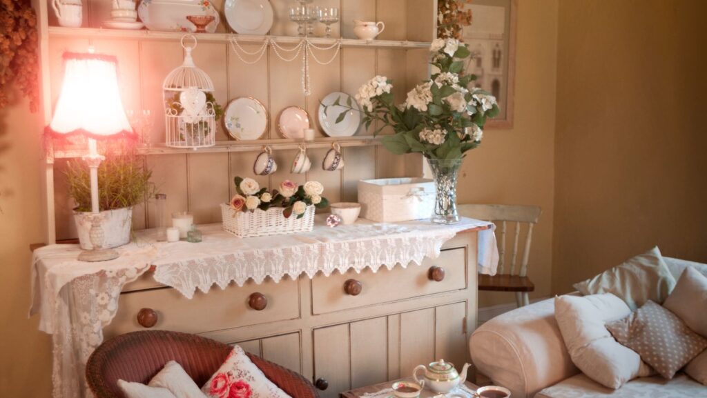Shabby Chic interior design featuring light and creamy colors