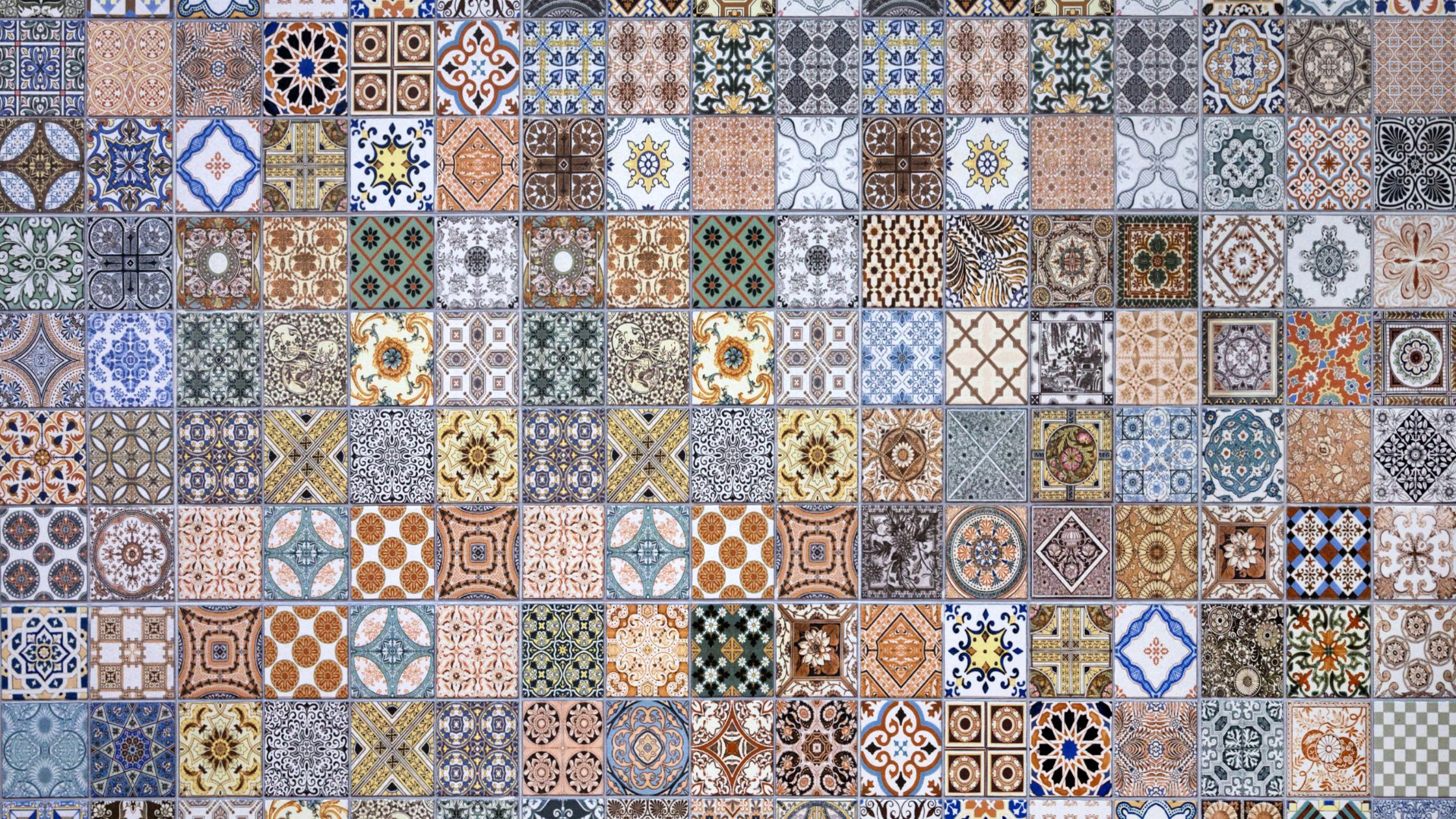 Floor tiles